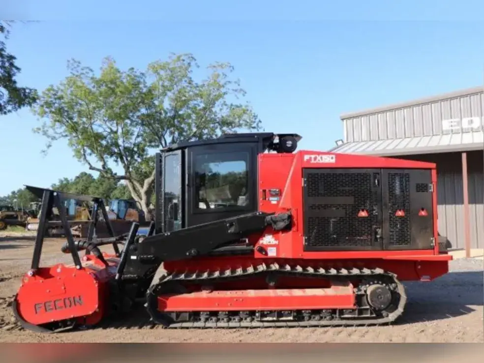 Apache Mulching tracked mulcher grinding cedar in Central Texas